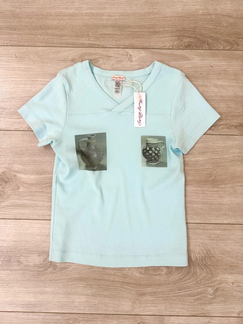 Fruity Booty Jugs tee (NWT) XS